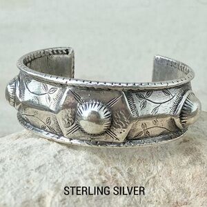 Palestinian Haydari High Grade Sterling Silver Heavy Thick Cuff Bracelet Antique